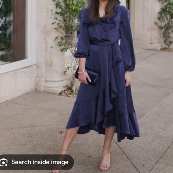 NWT Gal meets Glam Jennifer wrap dress - Picture 1 of 3